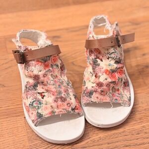 Blowfish Malibu Floral Canvas Wedge Sandals Toddler Girls Size 10